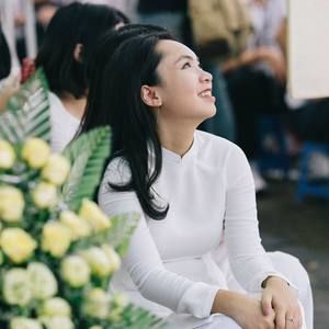 Meet your Posher, Ngoc bich